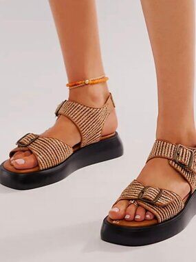 Free People Platform Woven Raffia Mandi Sandals Tan 6.5 NIB